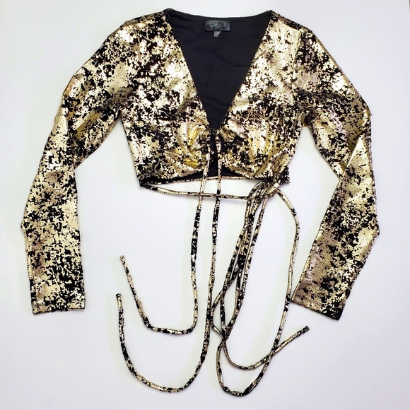 meraki Tops - NWT Meraki Gold Black Velvet Wrap Top size M